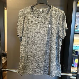 Under Armour XL ladies